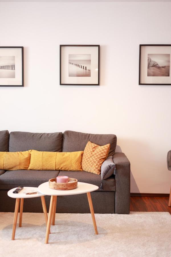 Appartamento La Bloc - At The Block Bucarest Esterno foto