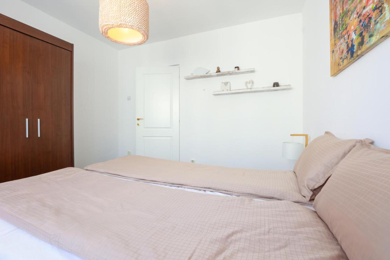 Appartamento La Bloc - At The Block Bucarest Esterno foto